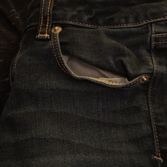 Jeans - Picture 2 of 3